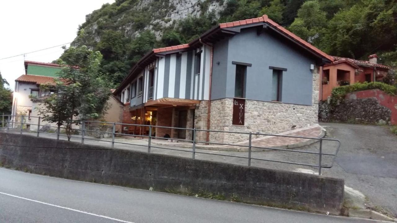 בית הארחה Corras de la Puente 	Casas La Xiuca מראה חיצוני תמונה